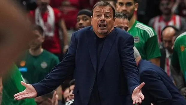 Yunanistan'da kriz: Panathinaikos - Olympiakos maçı devlet kararıyla ertelendi! Ergin Ataman: Kimse Türkiye'ye küfür edemez!